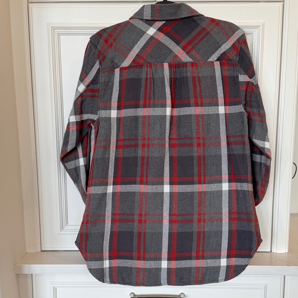 Cabi Tavern Shirt – Red & Grey Plaid Button-Up with Pockets – Size M - Picture 2 of 4